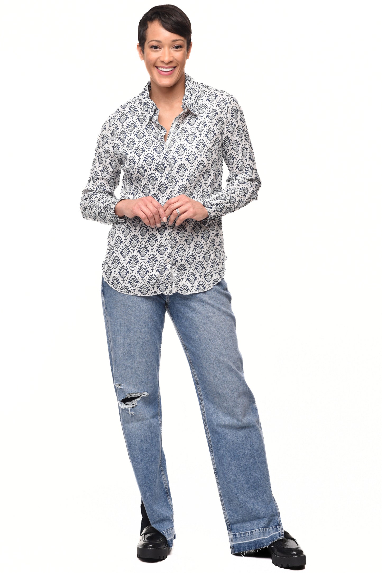 CV1087 Gretchen Button Down in Palms