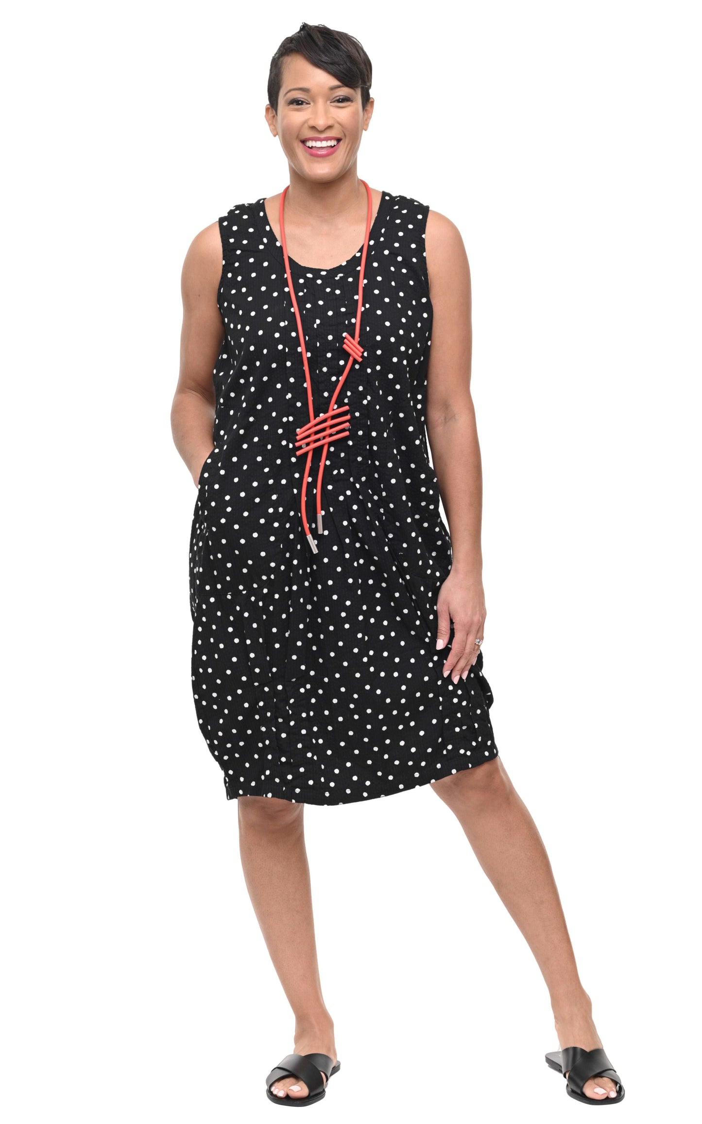 CV177 Santa Fe Dress in Black White Seersucker Dot