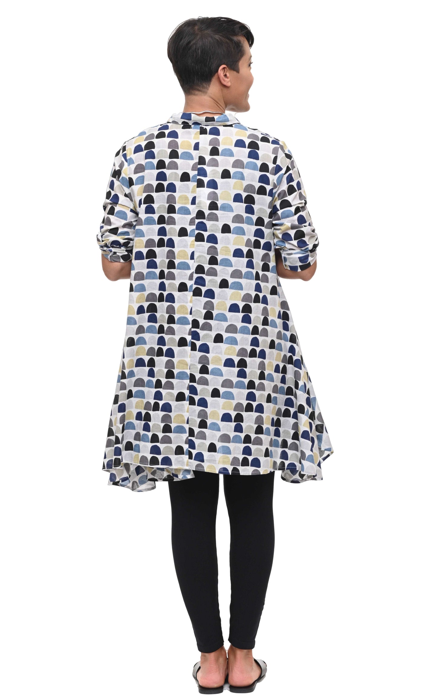 CV537 Demi Button Down Top in Brady