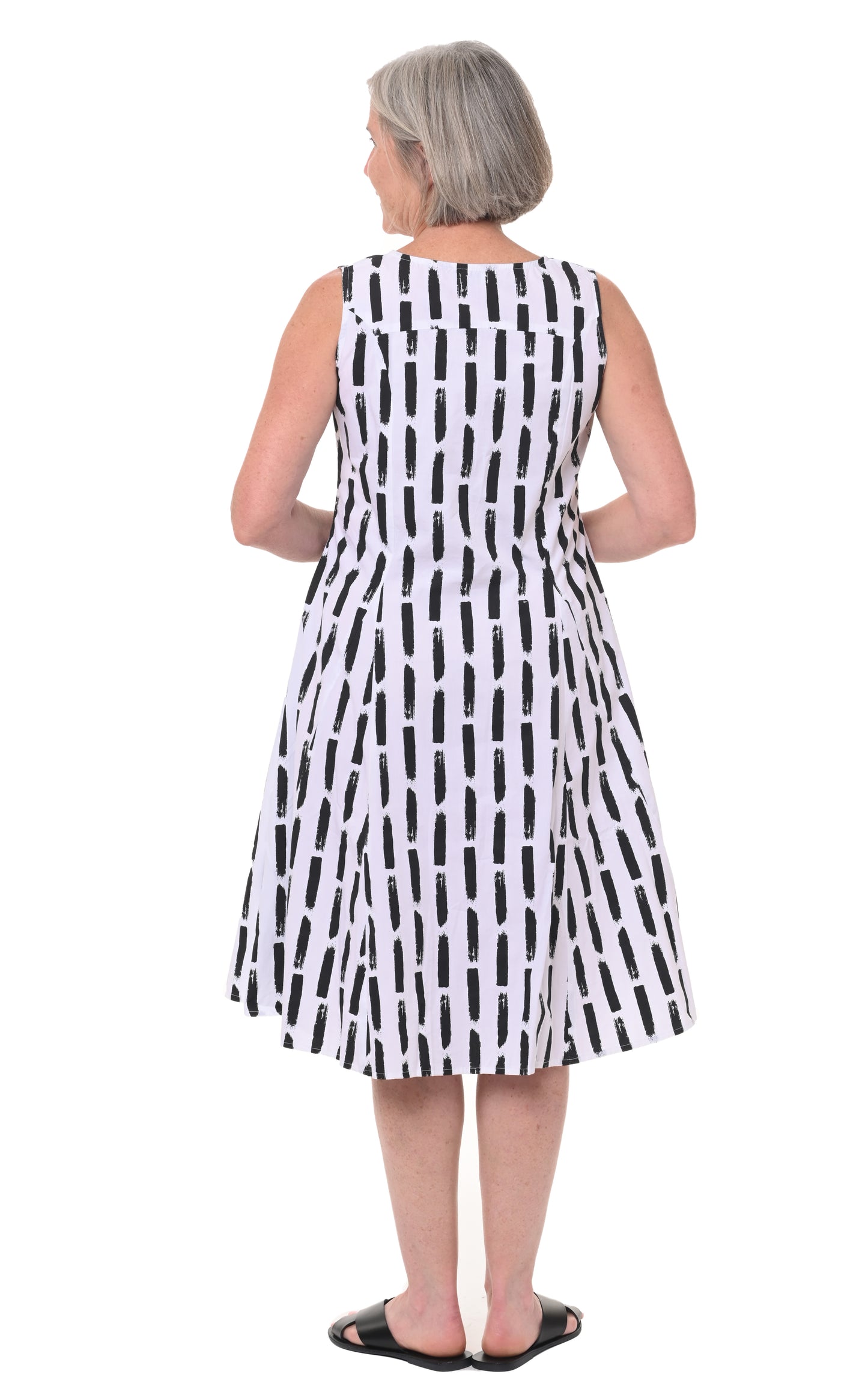 FINAL SALE CV656 Poppie Dress in White Black Canvas*
