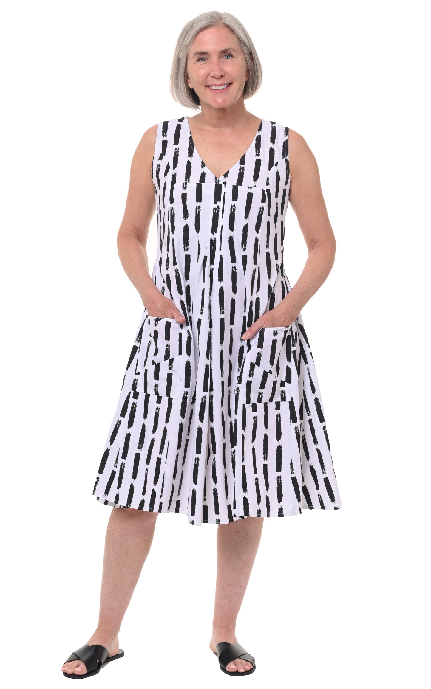 FINAL SALE CV656 Poppie Dress in White Black Canvas*