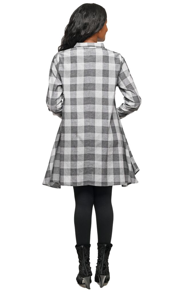 CV537 Demi Button Down Top in Lexington