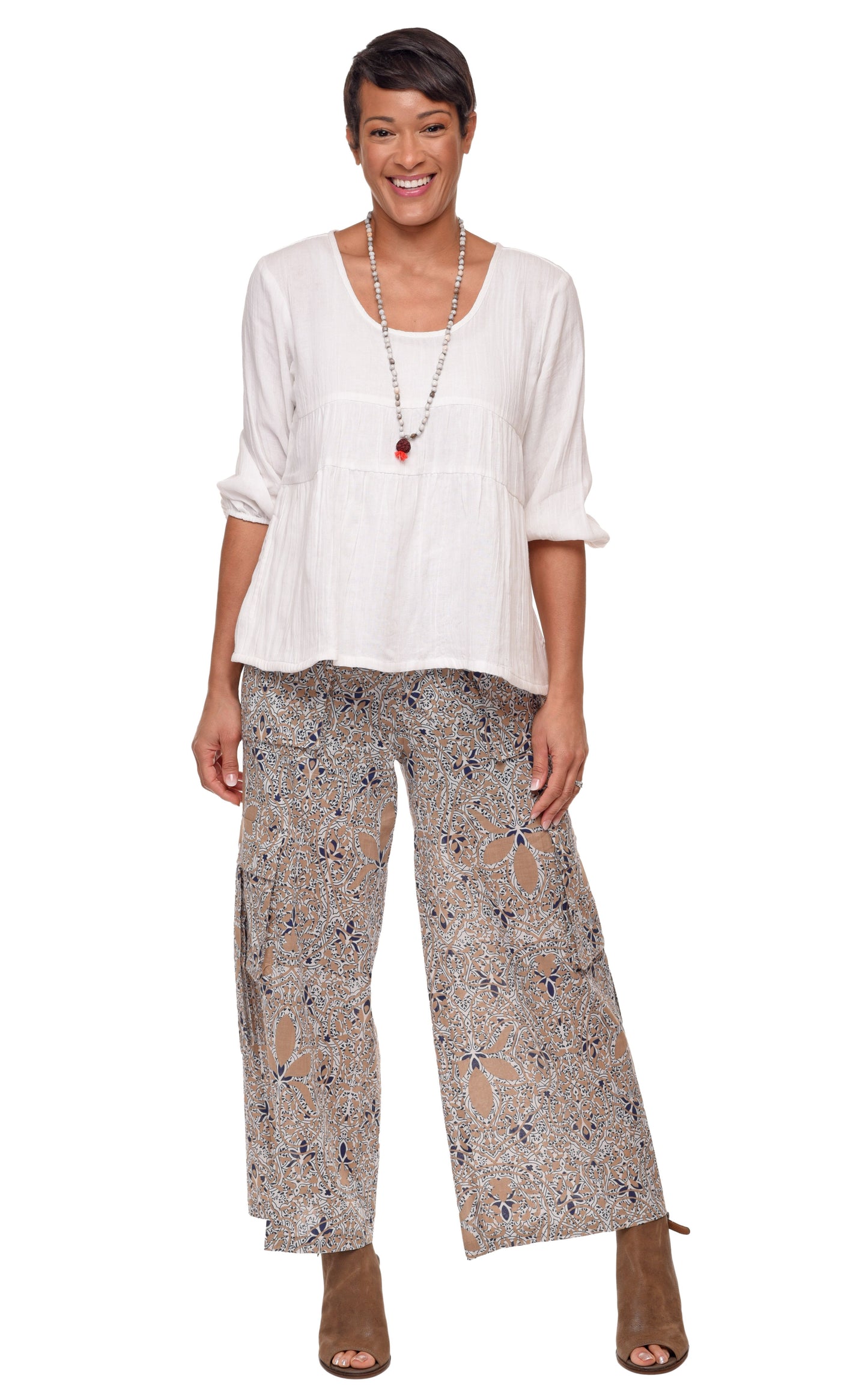 VCG645 Dove top in White*