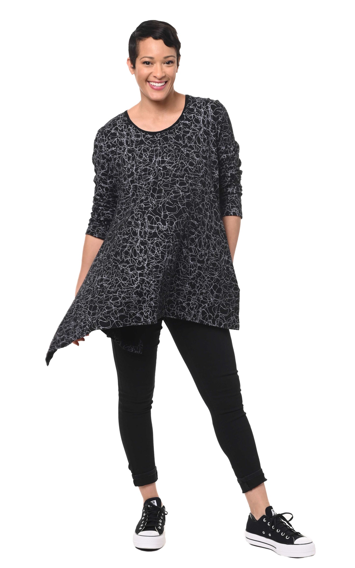 FINAL SALE L116 Merritt in Black Squiggle*