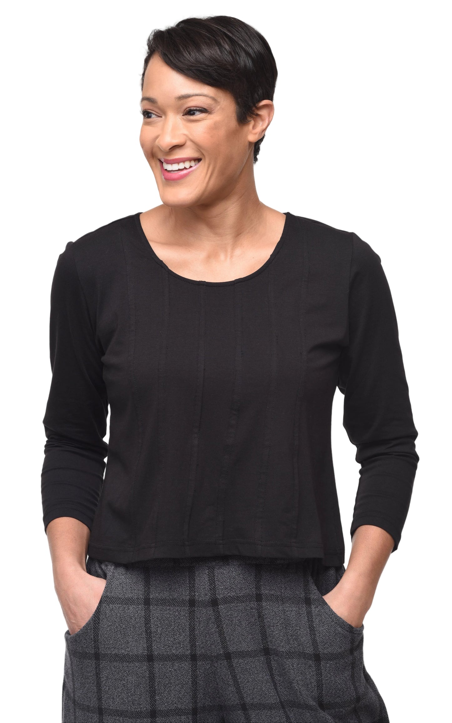 FINAL SALE L173 Wren Pullover in Black*
