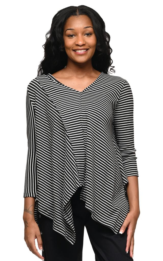 TK7 Noelani Top in Bistro Noir*