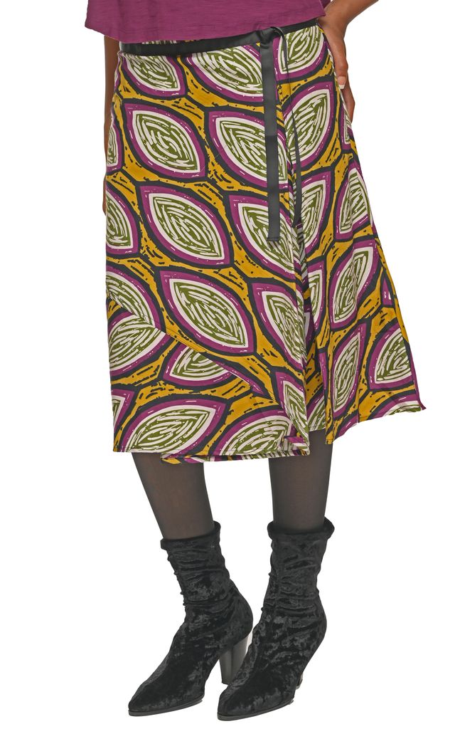 CV1189 Sloane Skirt in Almonds