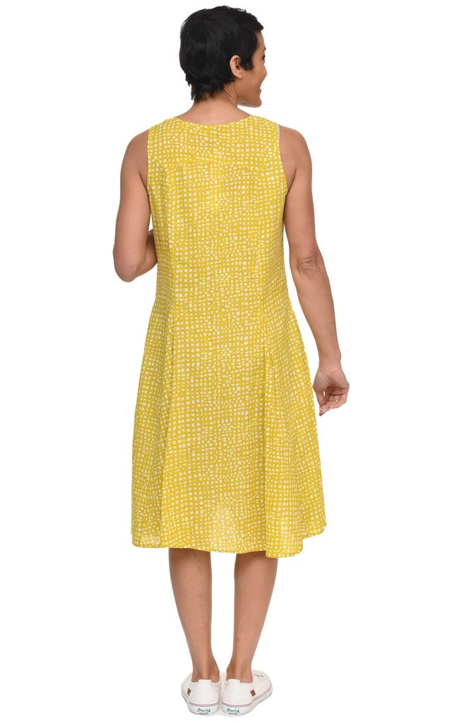 CV656 Poppie Dress in Goldfish Dot