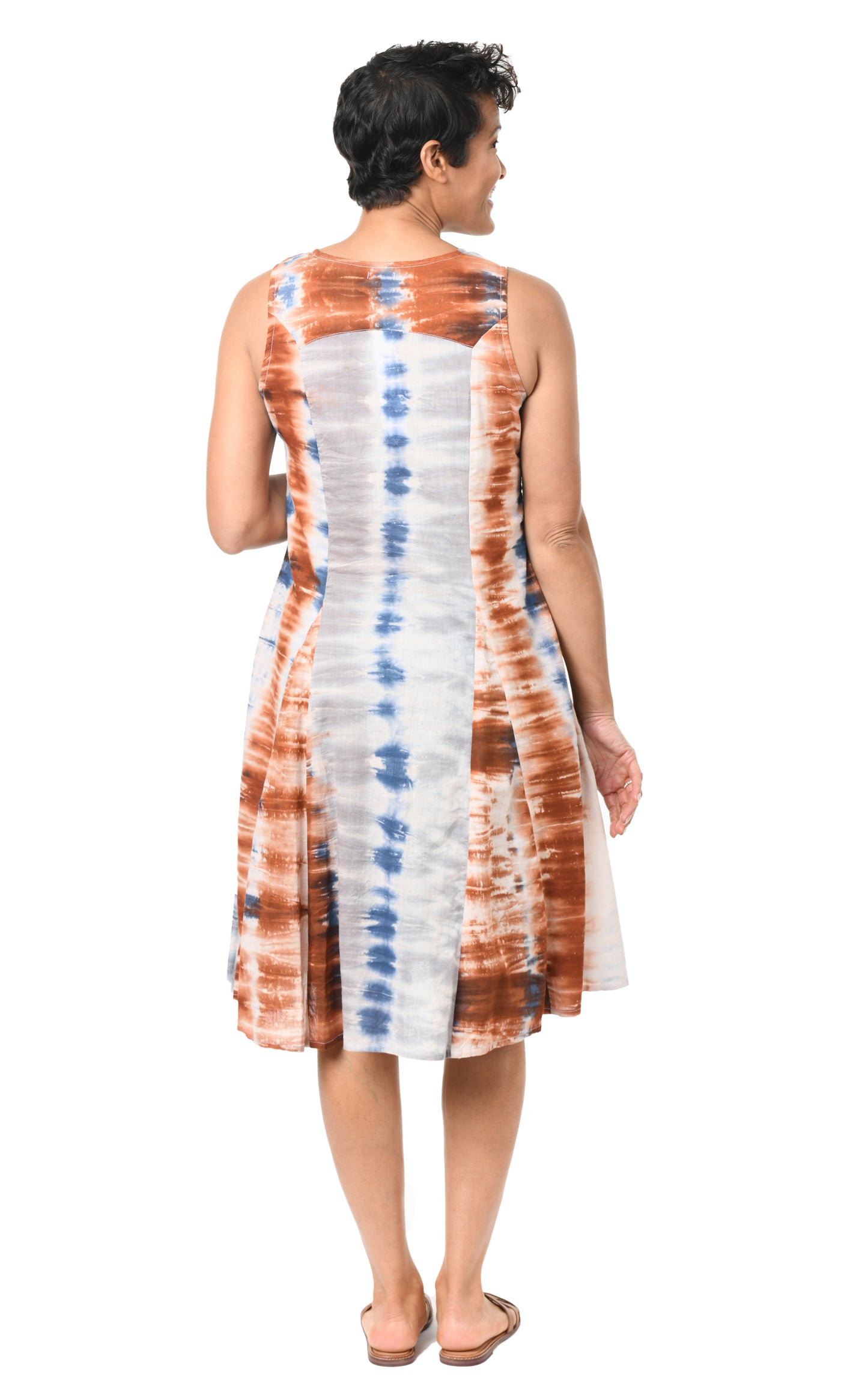 CV656 Poppie Dress in Havana