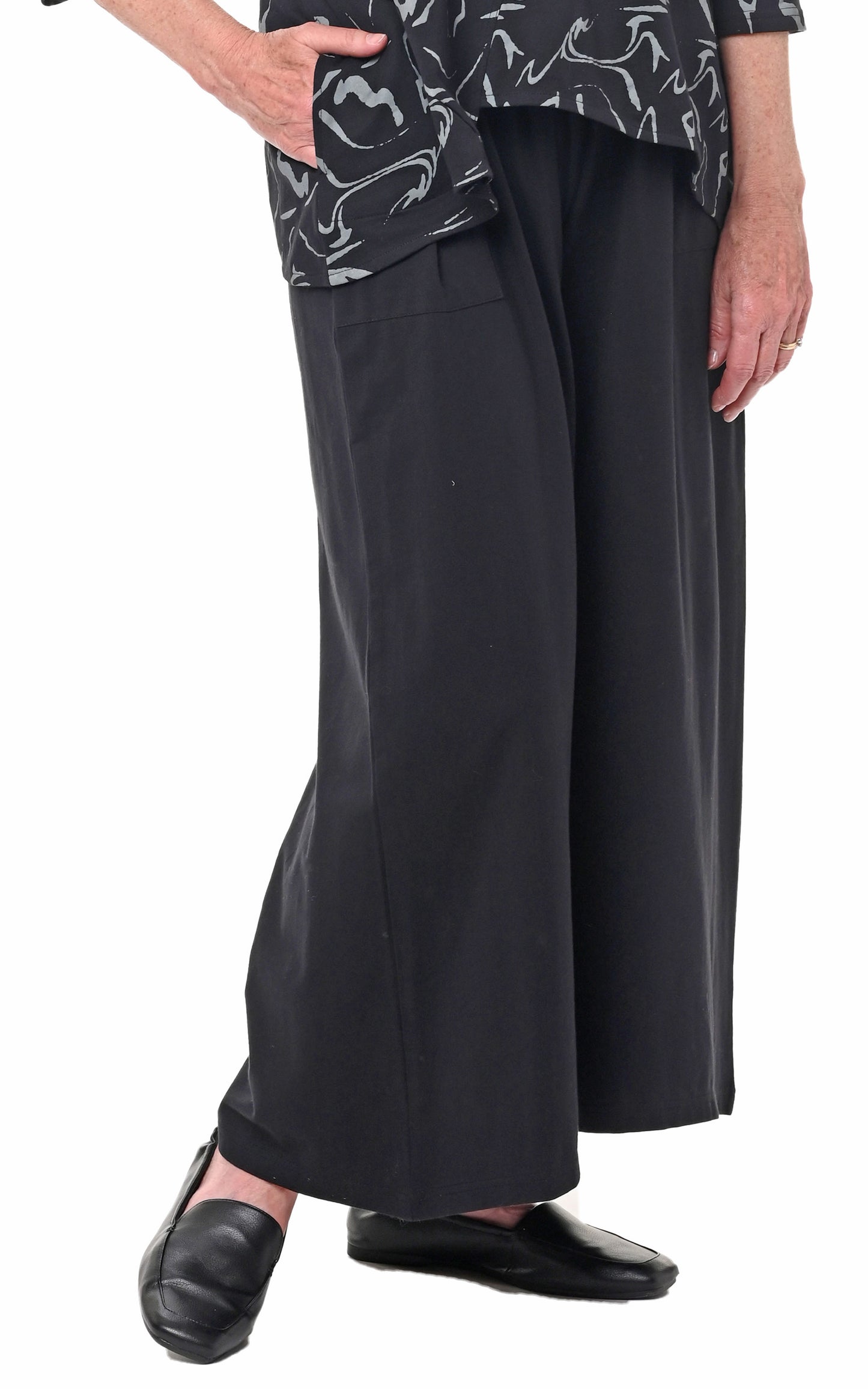 FINAL SALE L127 Ariella Pant in Black*