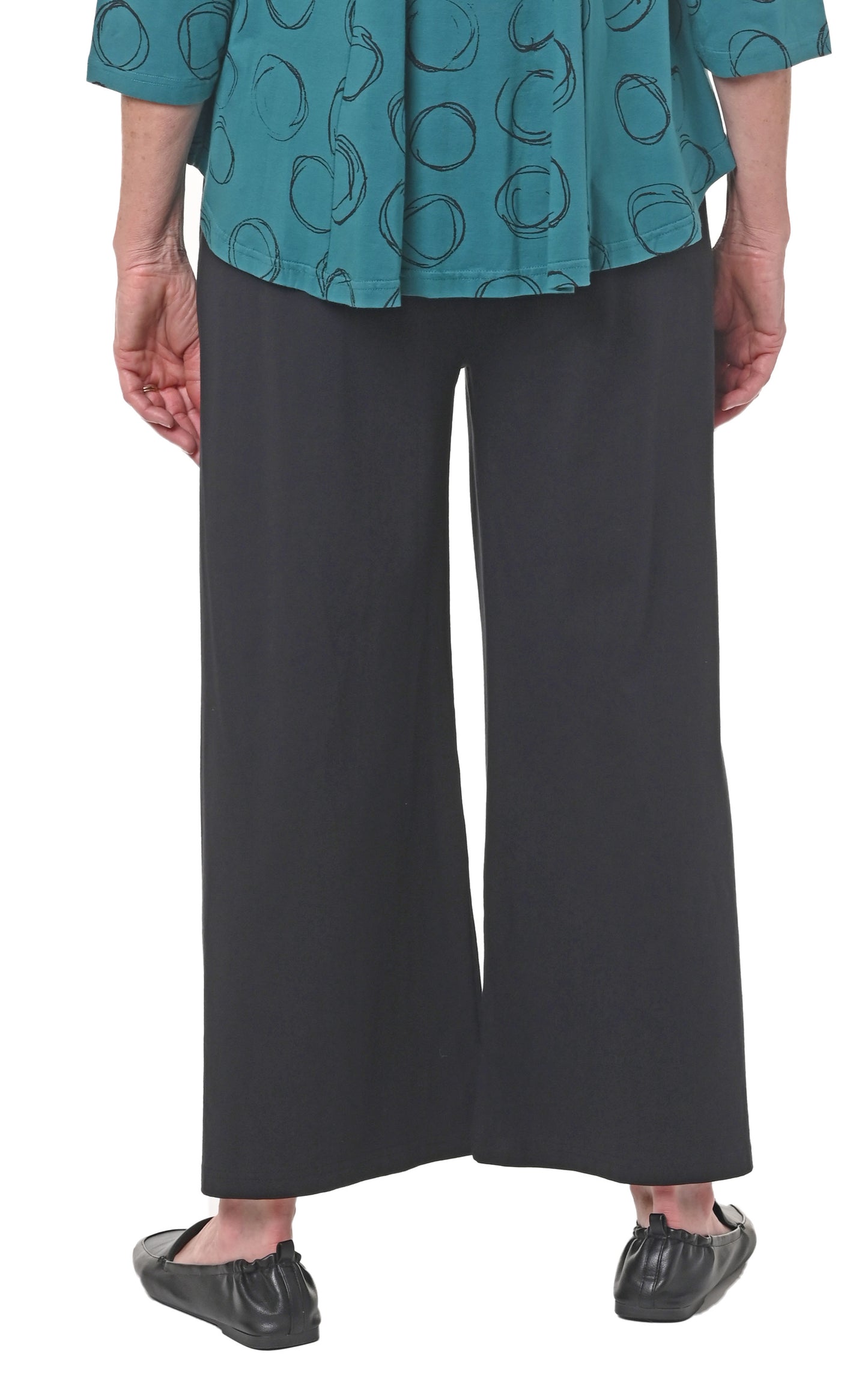 L128 Palazzo Pant in Black
