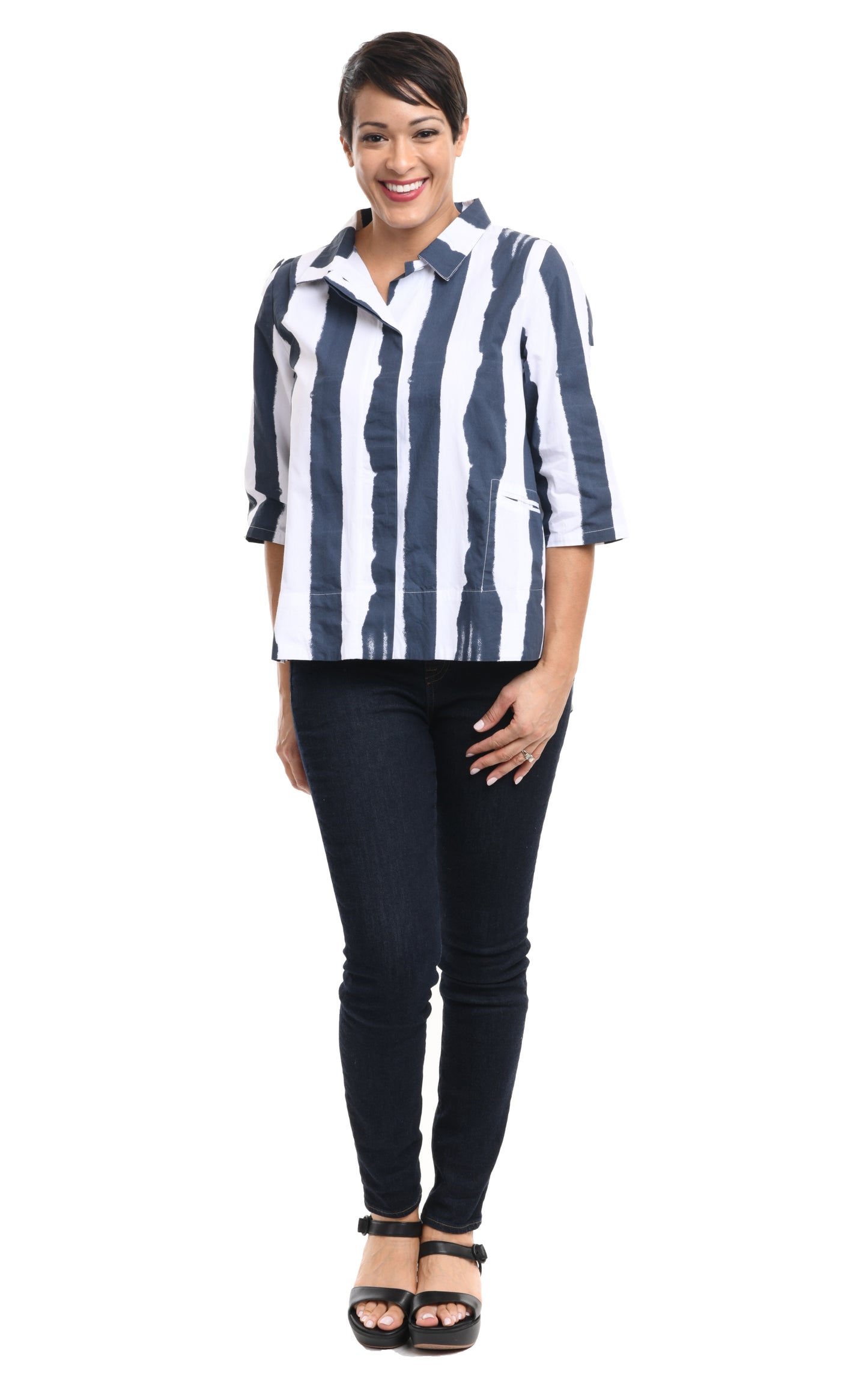 SDC713 Whitney Top in Wavy Stripe