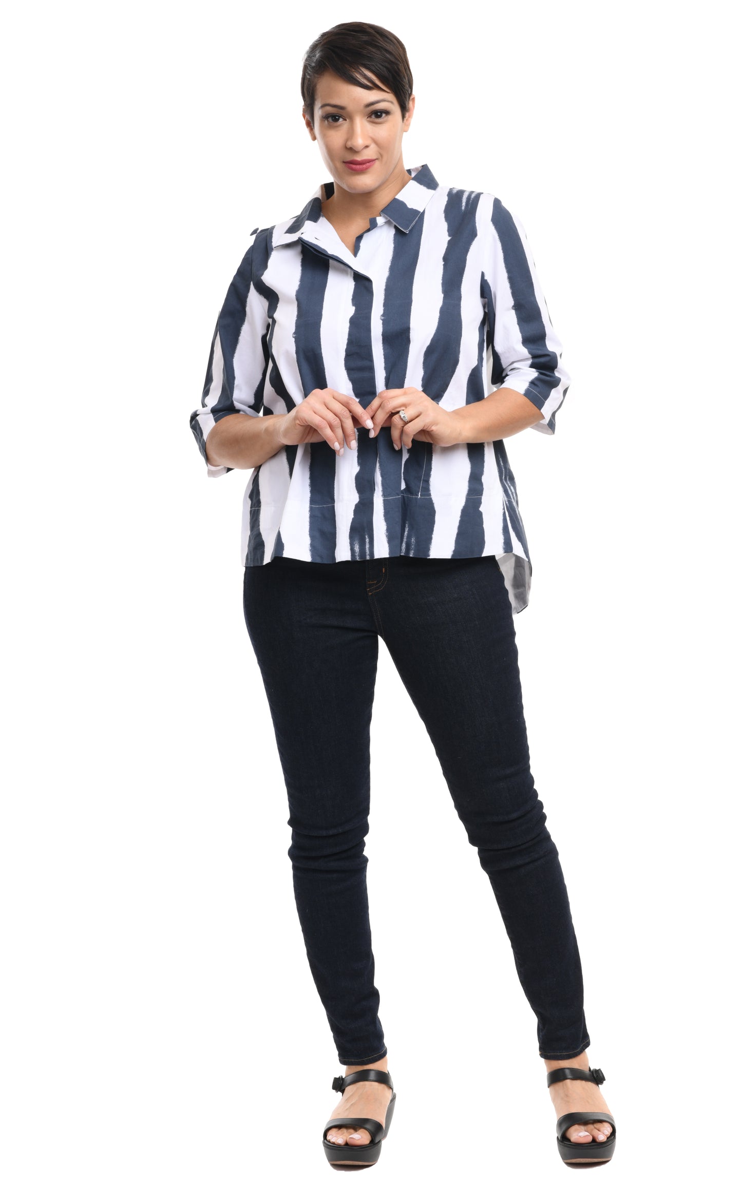 SDC713 Whitney Top in Wavy Stripe