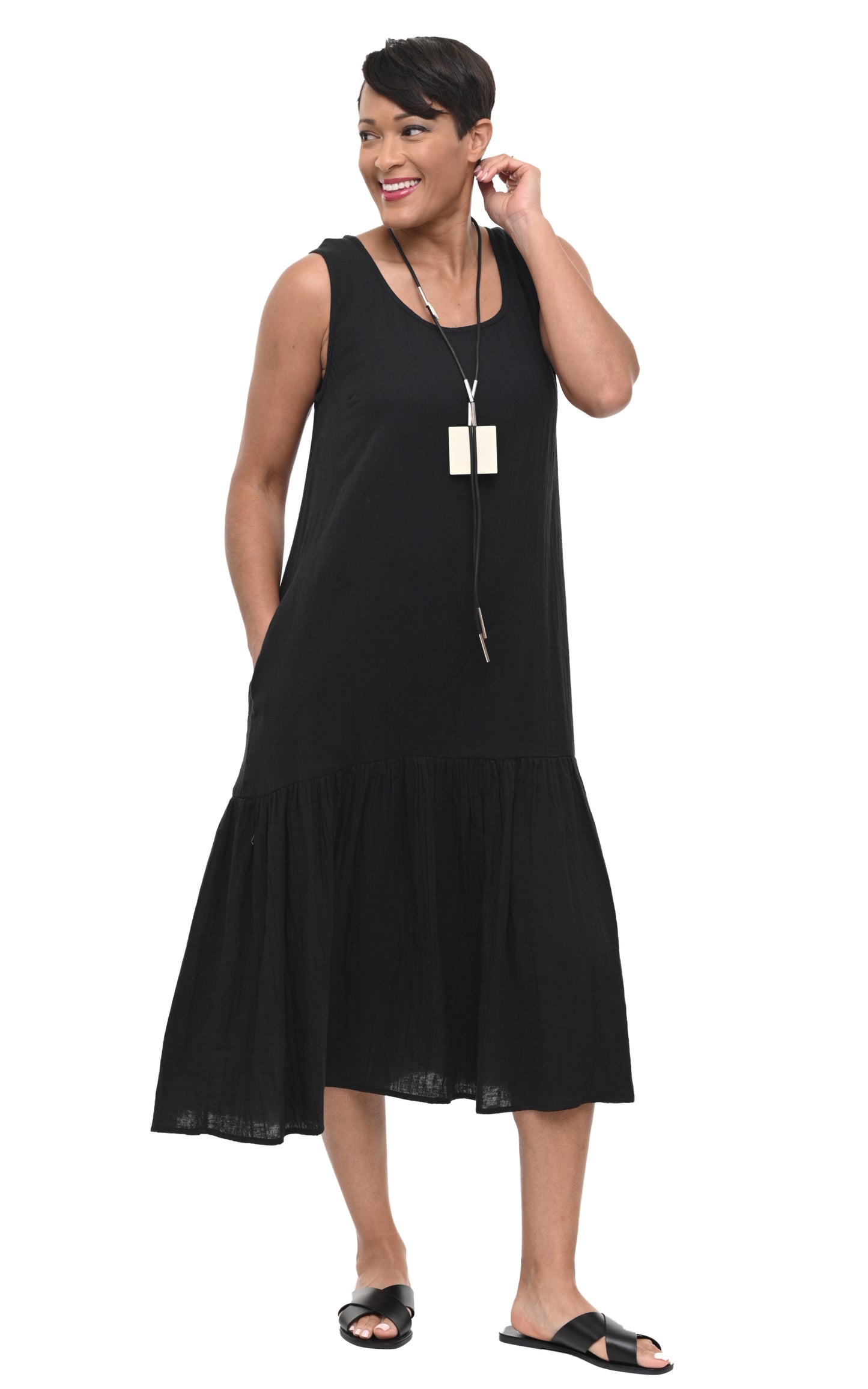 FINAL SALE VCG492 Yvette Dress in Black*