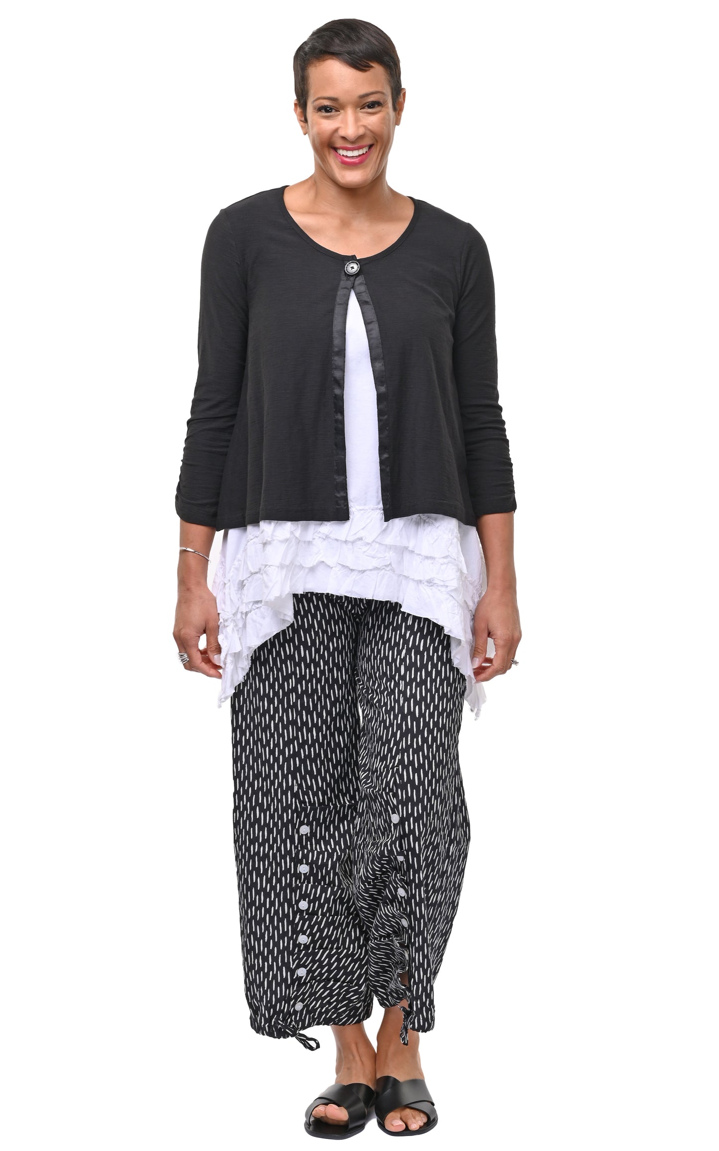 CS107 Luca Cardigan in Black*
