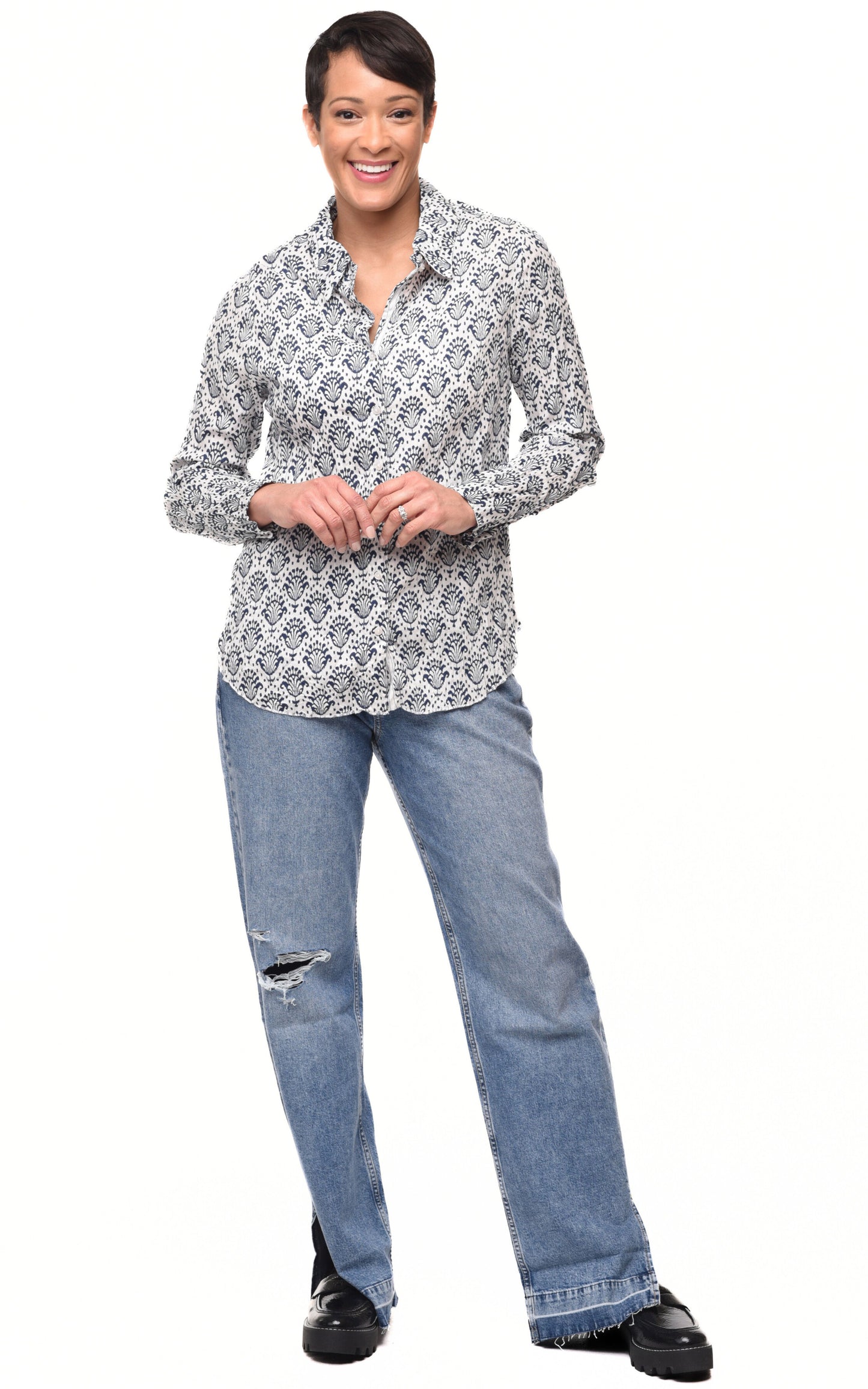 FINAL SALE CV1087 Gretchen Button Down in Palms**