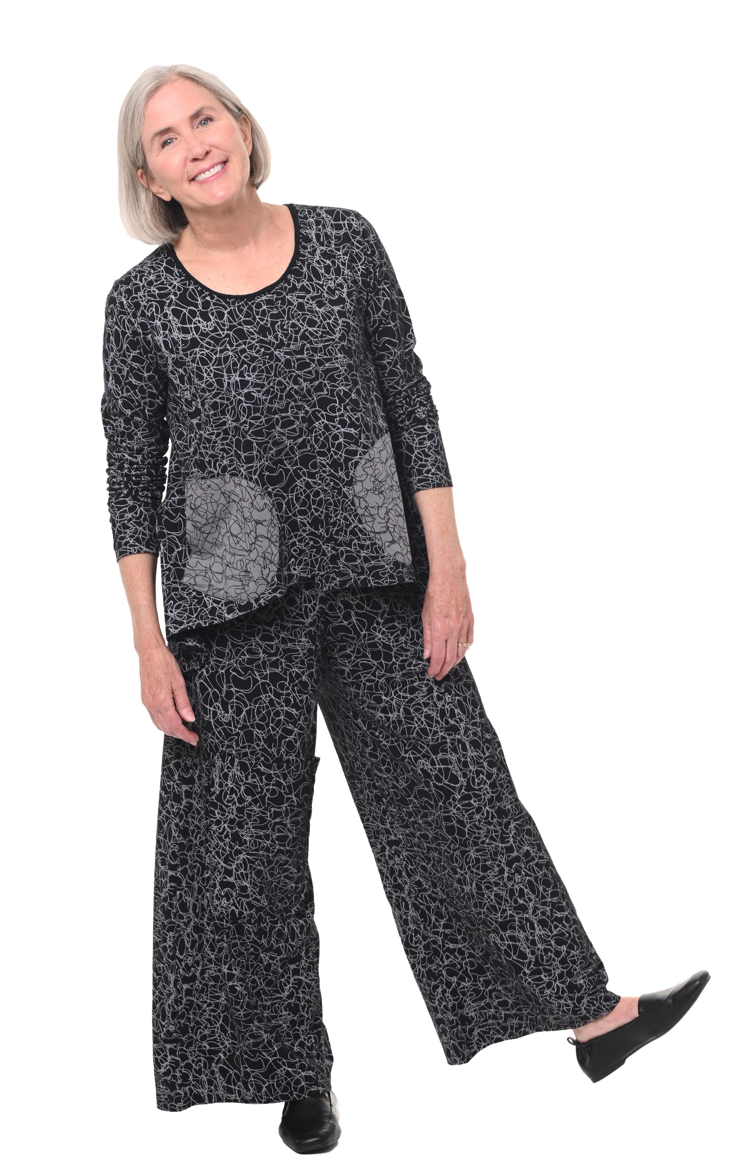 FINAL SALE L111 Ulla Pullover in Black Squiggle*