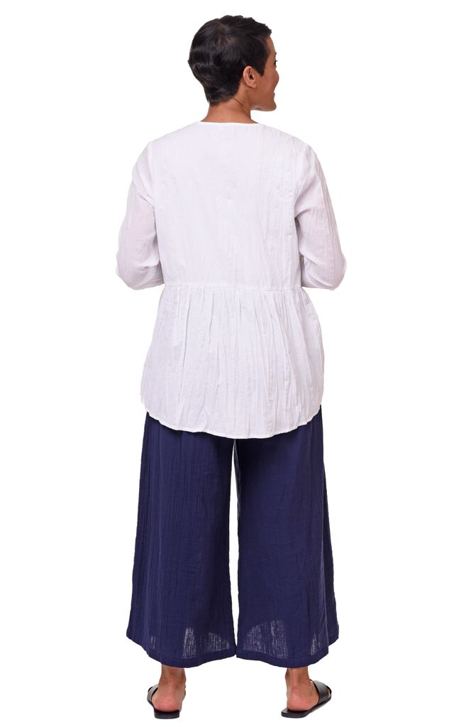 CV1150 Rosalinda Top in White