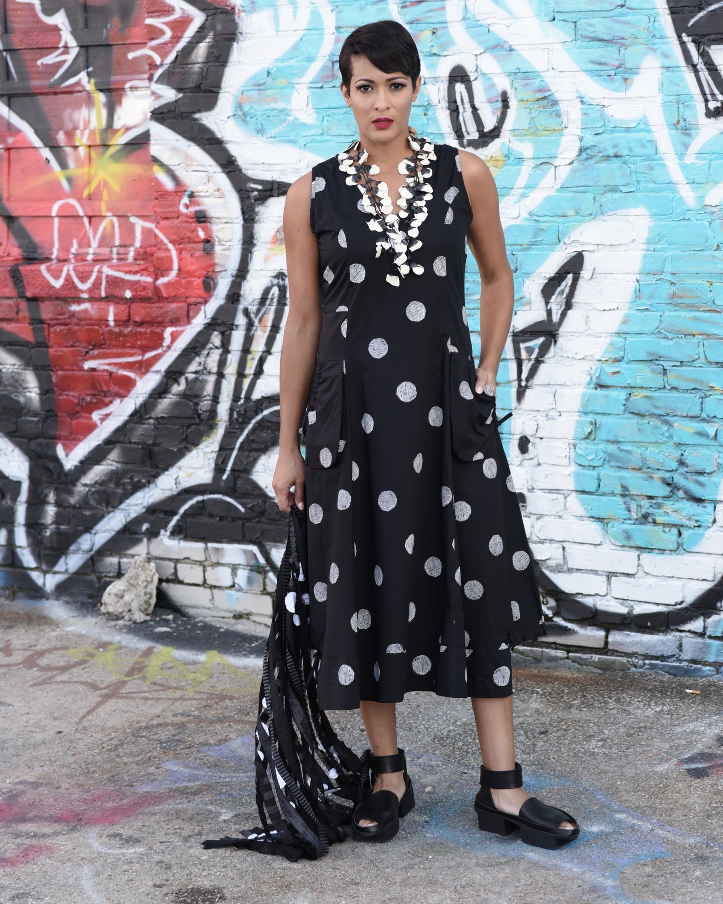 FINAL SALE SDC505 Annie in Black Thumbprint*