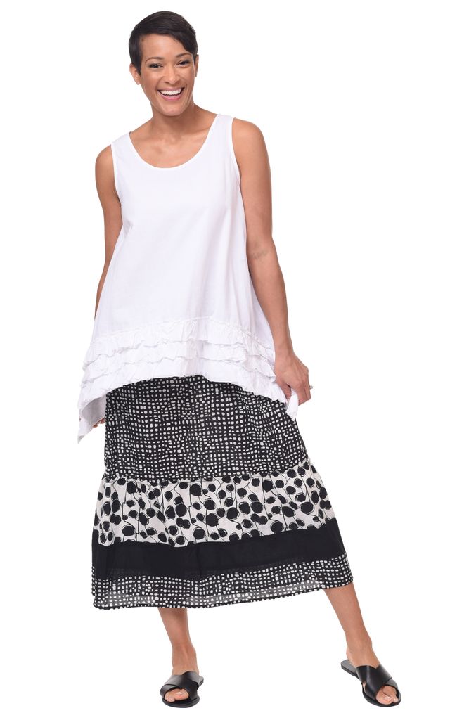 CV1161 Ryder Skirt in Black Dots