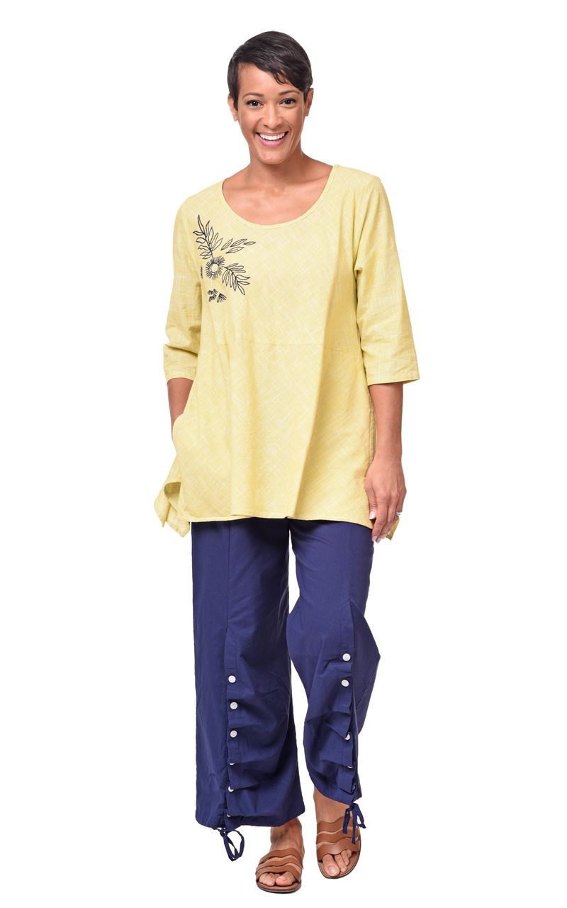 CV1166 Trina Top in Sunflower