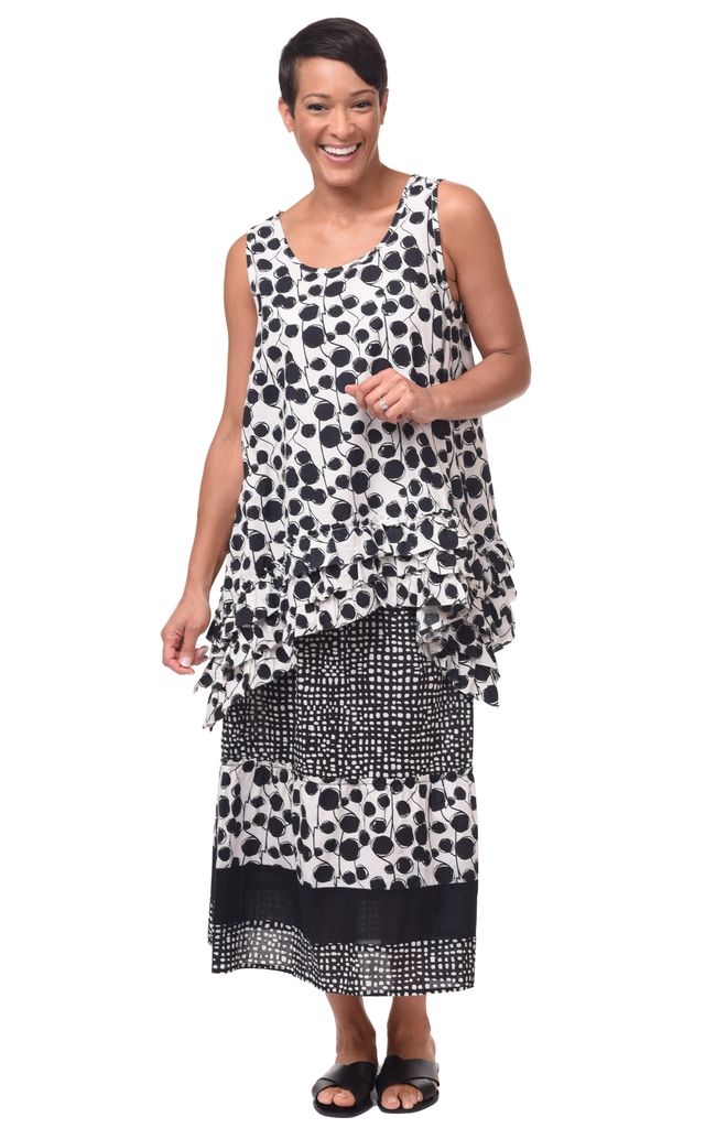 CV1161 Ryder Skirt in Black Dots