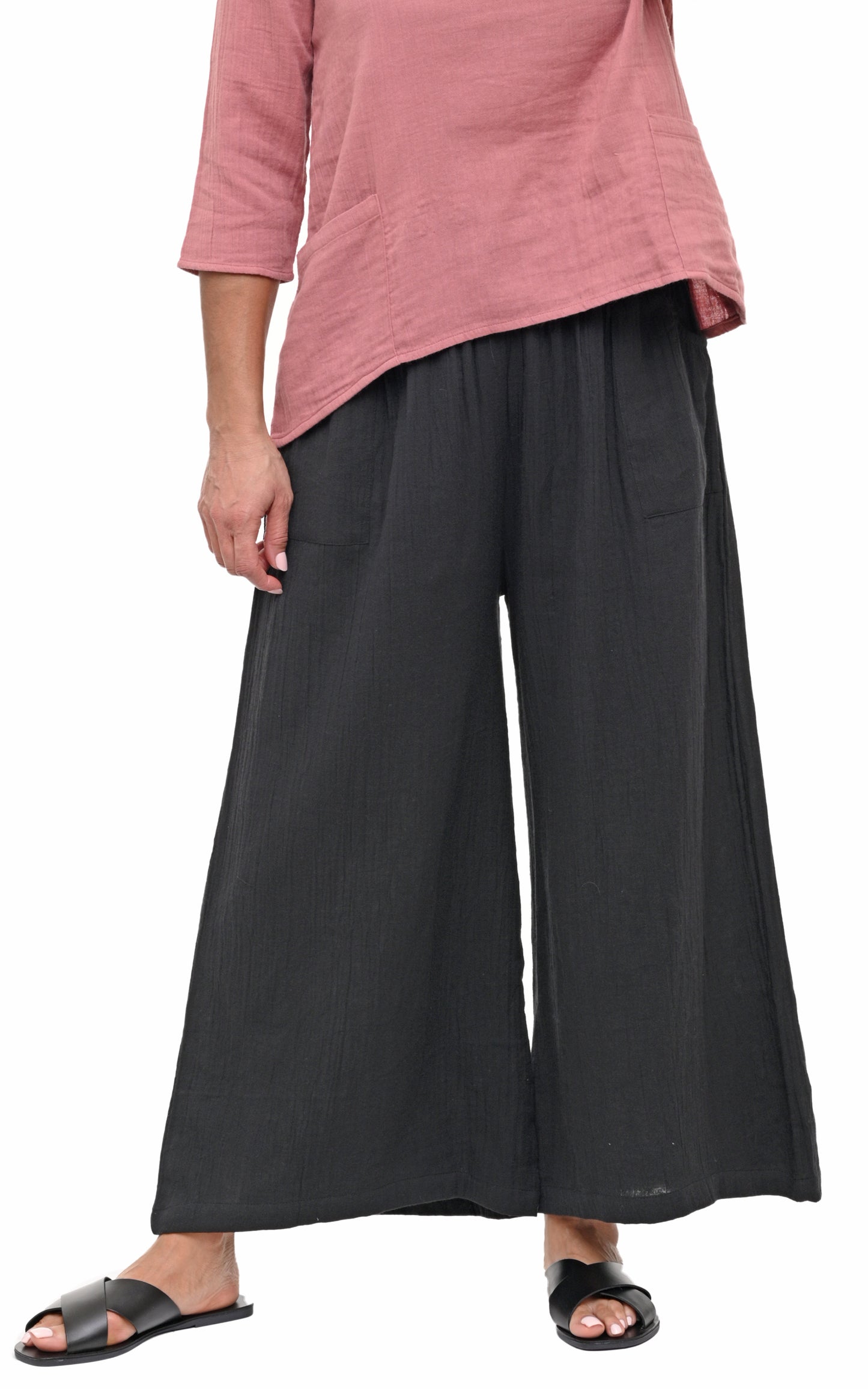VCG115 Palazzo Pant in Black